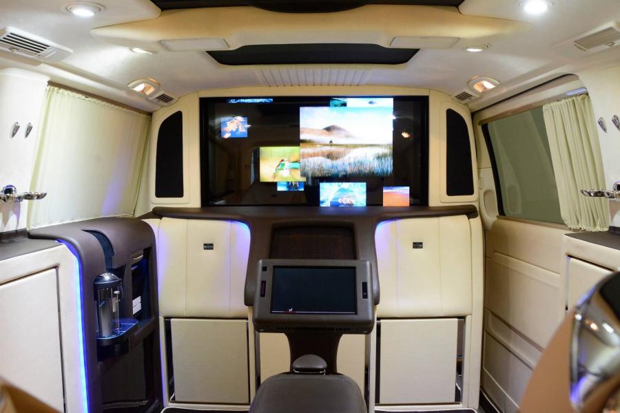 Mercedes-Benz Viano iBusiness by Brabus 2015 года  (фото 20 из 31)